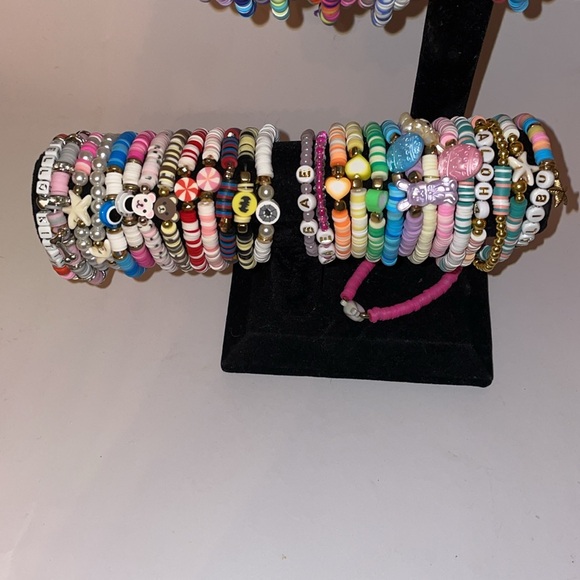 Homemade Clay Bead bracelets Made very well & with Love 🫶🏼🎀 Stocking stuffers - Picture 1 of 8